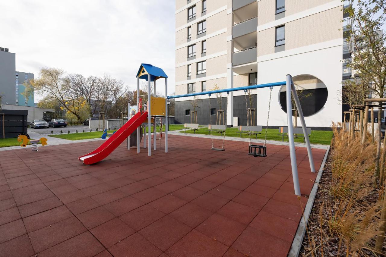 Apartamenty Platany Z Parkingiem By Noclegi Renters Kolobrzeg Dış mekan fotoğraf