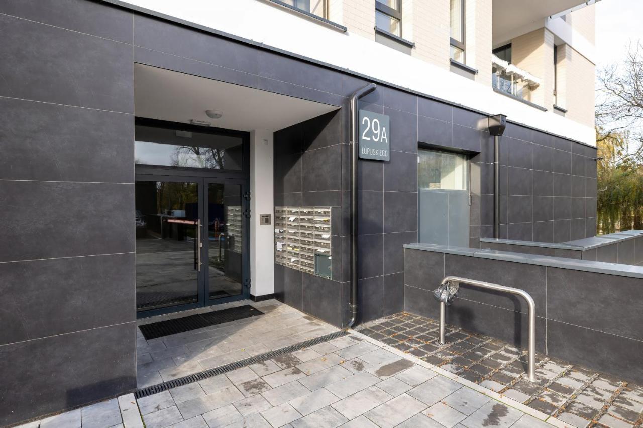 Apartamenty Platany Z Parkingiem By Noclegi Renters Kolobrzeg Dış mekan fotoğraf