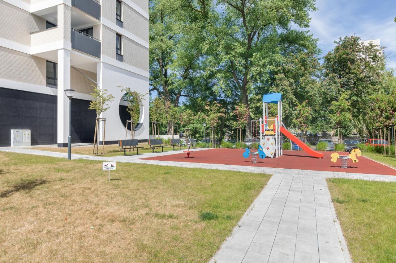 Apartamenty Platany Z Parkingiem By Noclegi Renters Kolobrzeg Dış mekan fotoğraf