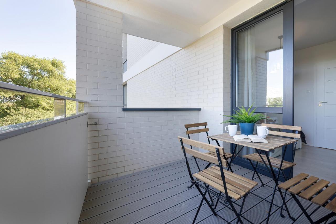 Apartamenty Platany Z Parkingiem By Noclegi Renters Kolobrzeg Dış mekan fotoğraf