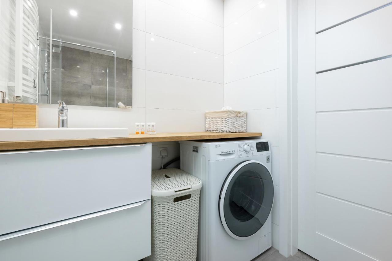 Apartamenty Platany Z Parkingiem By Noclegi Renters Kolobrzeg Dış mekan fotoğraf