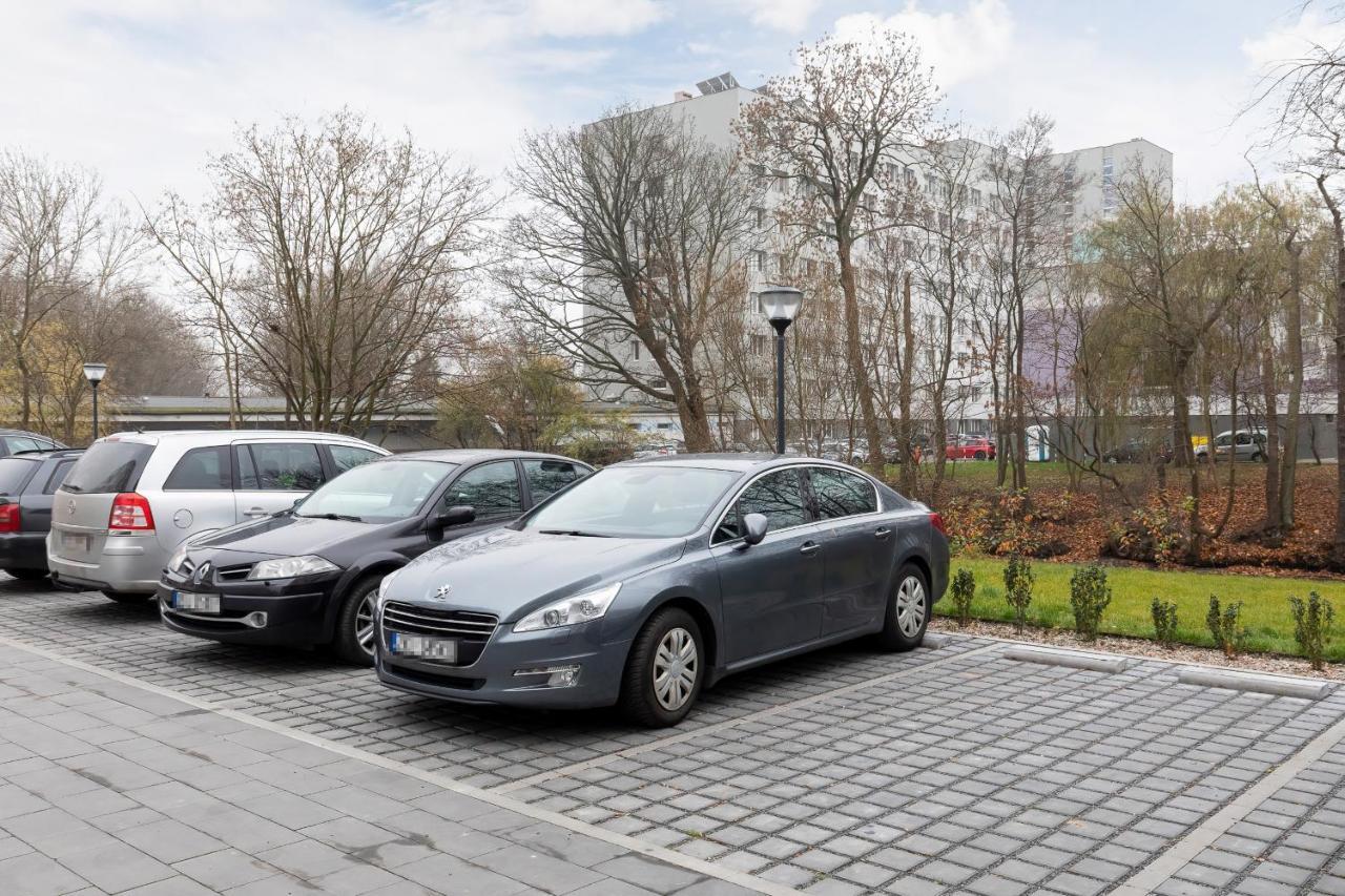 Apartamenty Platany Z Parkingiem By Noclegi Renters Kolobrzeg Dış mekan fotoğraf